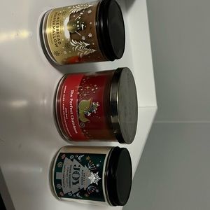 Set of 3 bath and body works candles